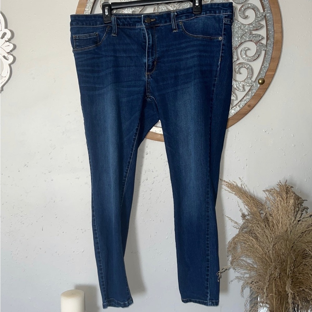 Universal Thread Women’s Skinny Jeans